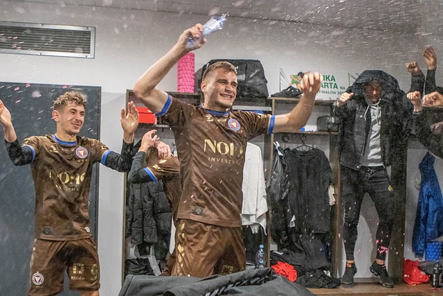 相对比较完 相对比较完